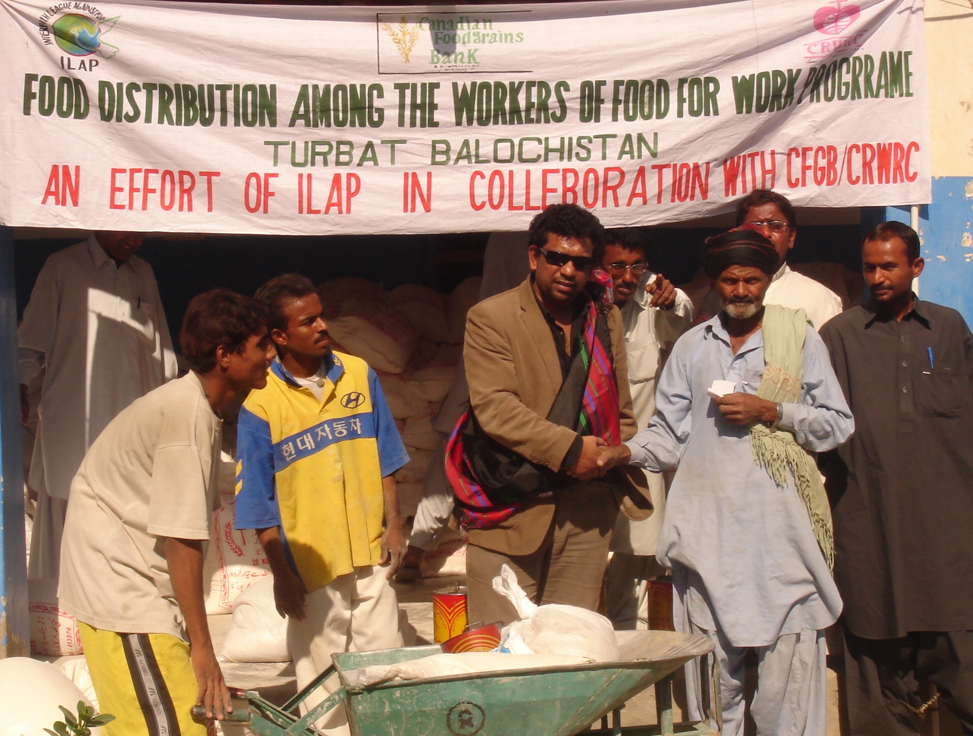 Distribution of Food Packages in Turbat Baluchistan 2008