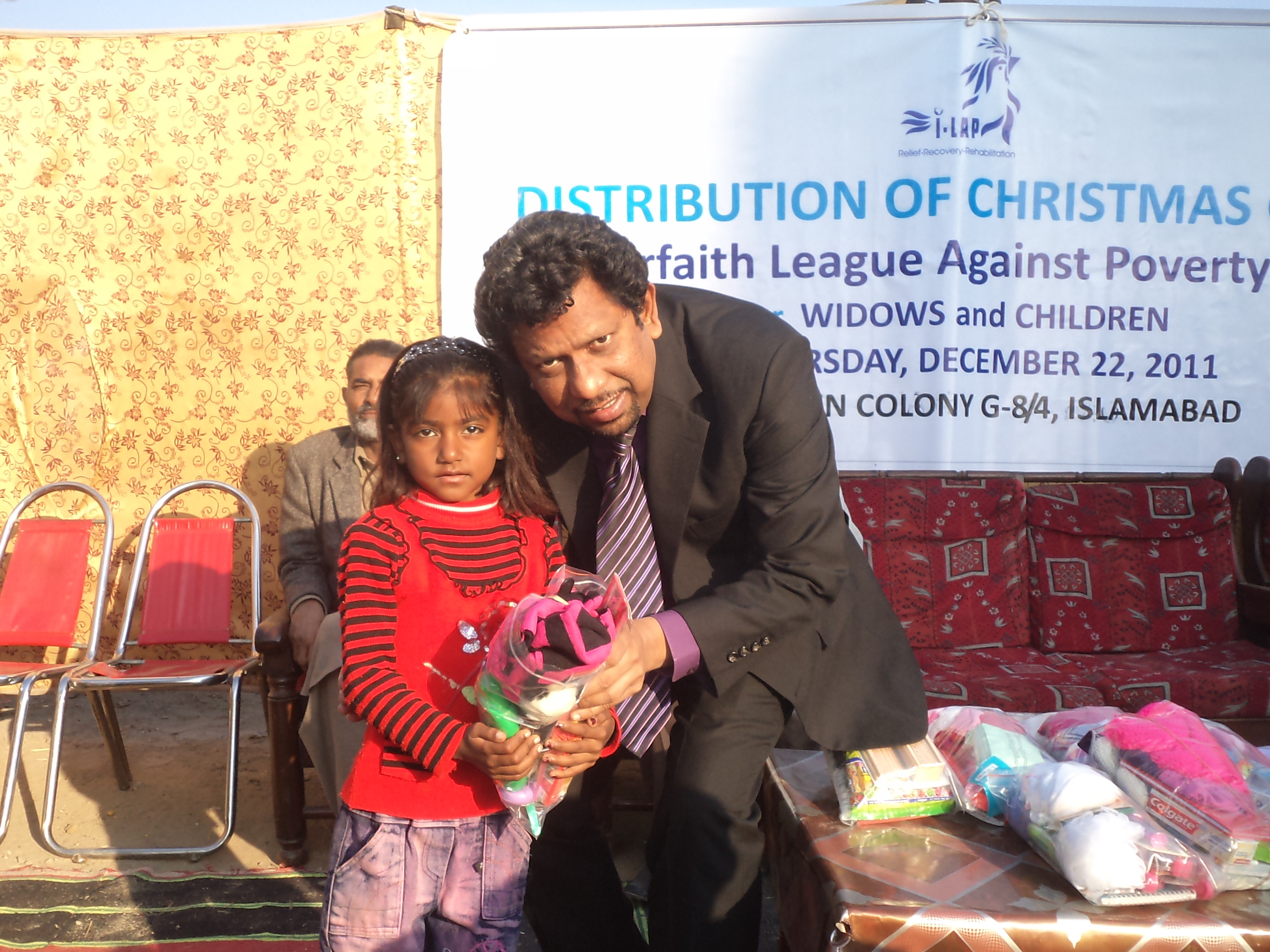 Distributions Gifts and Fod Aid among Widows and Children 2011